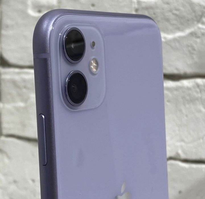 Iphone 11 в отличном сост.