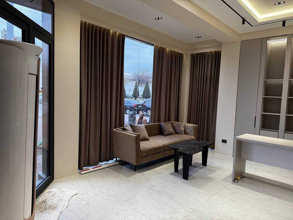 Срочна Продаётся 2 Этажное Офис 120м²  Чиланзар 1 Линия Афруз Кафе