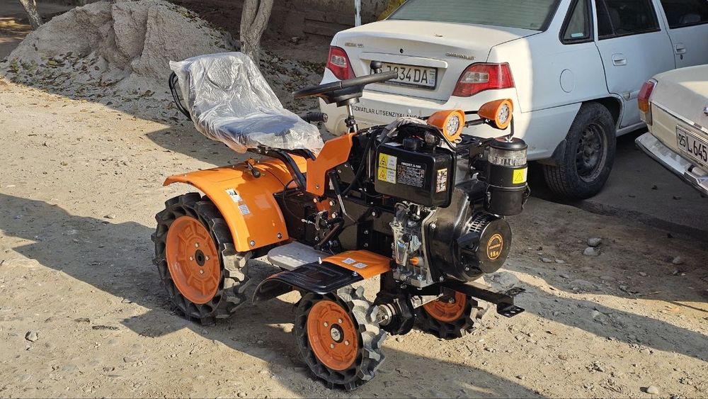 Traktorcha tort balonli