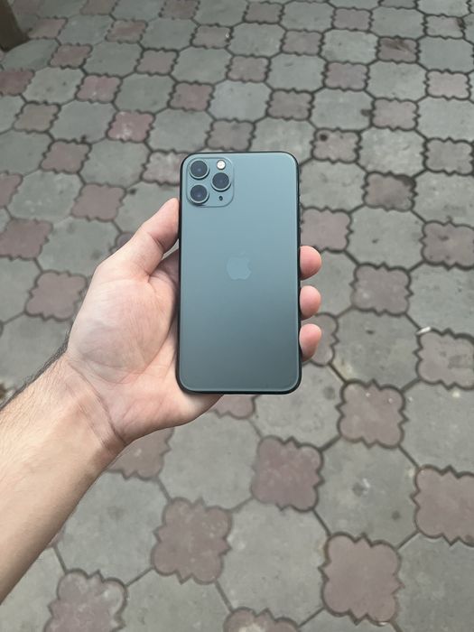 Продам телефон Айфон 11 Pro