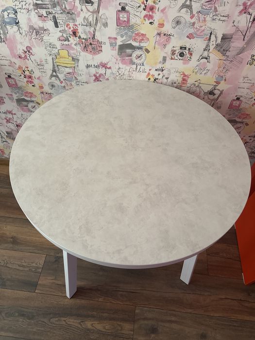 Кухонный стол 80х80см