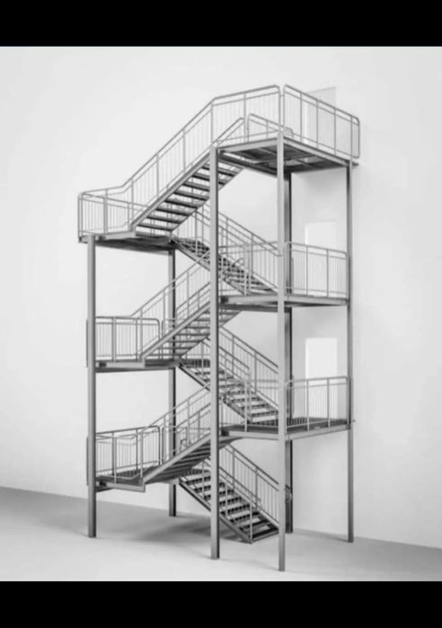 „Vândem scări metalice galvanizate , personalizate la dimensiunea dori