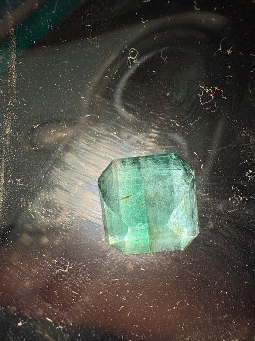 Vand Emerald natural 8.87ct din Zambia cu certificat IGI