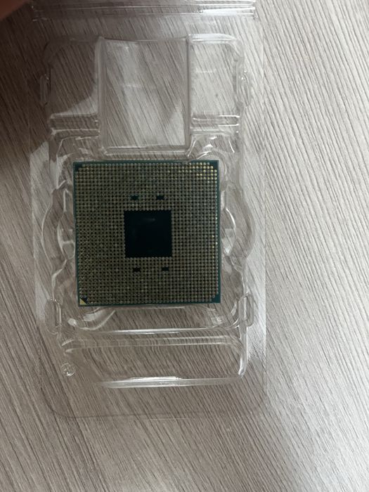 AMD Ryzen 5 2600