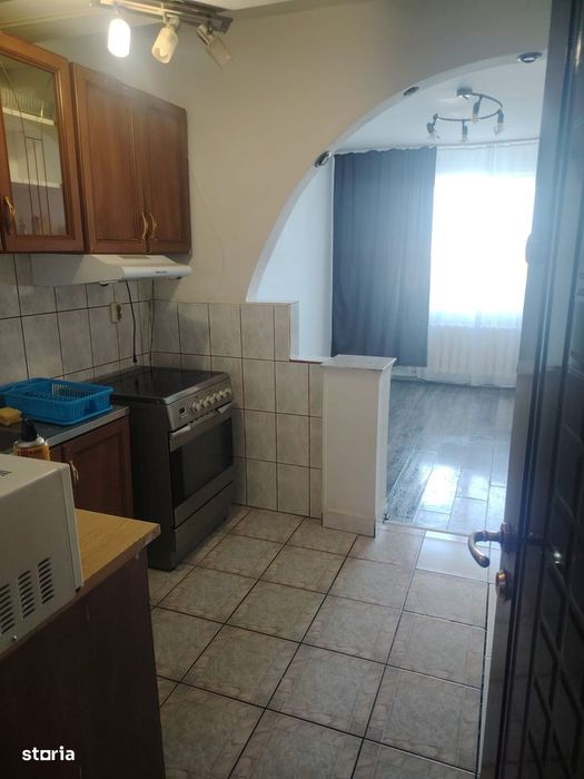 Garsoniera 21mp utili, etaj 4, zona Soarelui