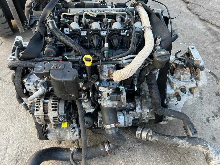 Motor 2.2 diesel Land Rover Freelander 2 cutie viteze manuala 4x4