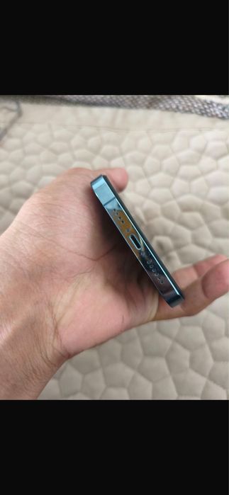 Продам iPhone 13 Pro Max