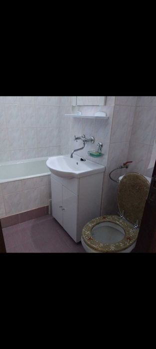 Garsoniera moderna aproape de centru