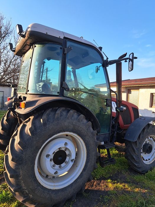 Трактор Хатат А80 макси