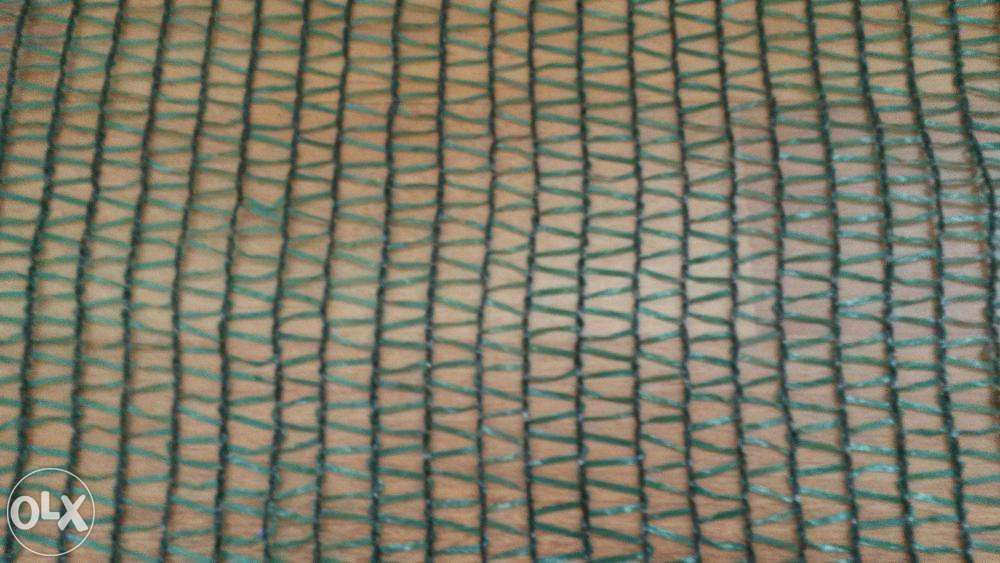 Plasa umbrire verde 1.7 m / 2 m , 80gr / 150 gr densitate