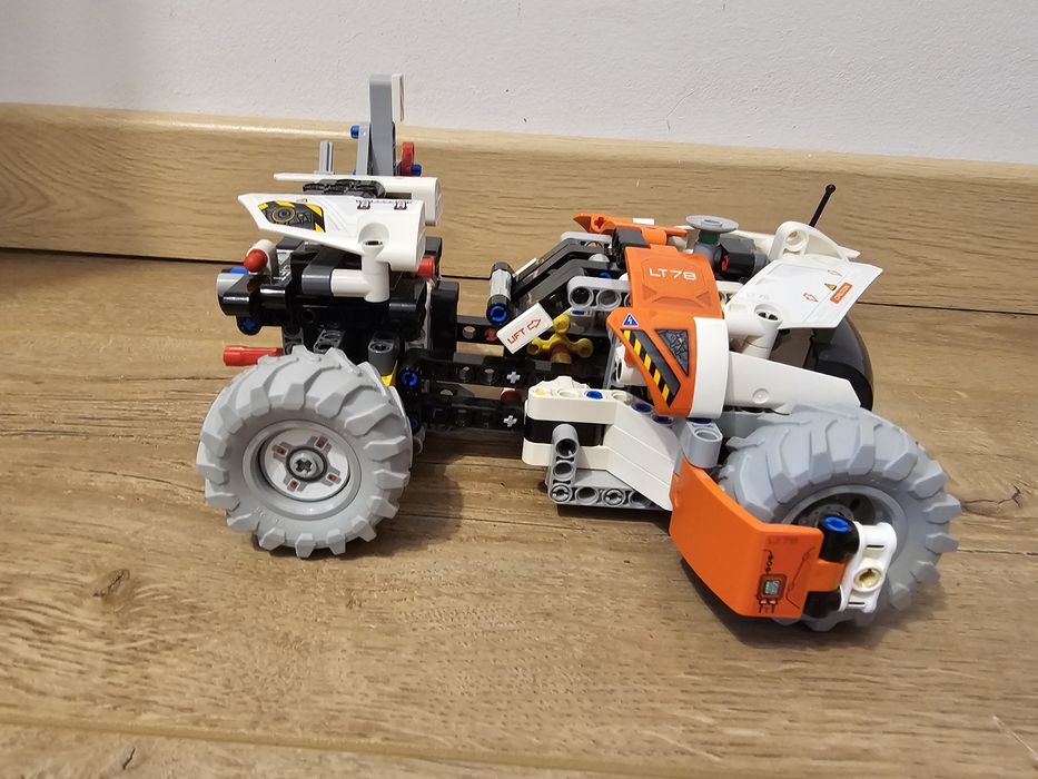 LEGO Technic 42178 - Surface Space Loader (Complet, Cutie + Instrucțiuni)