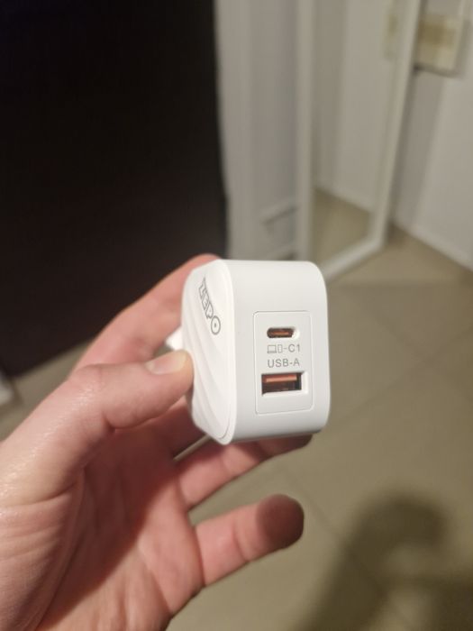 Incarcator universal retea/priza de 45W, 2 porturi, USB tip A si Tip C