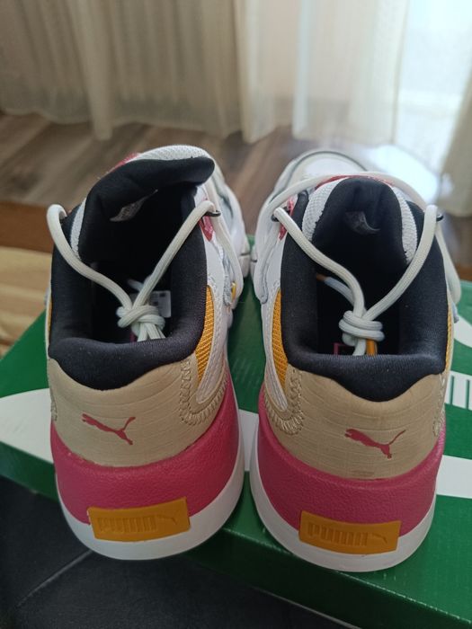 Adidași femei puma Nr 36