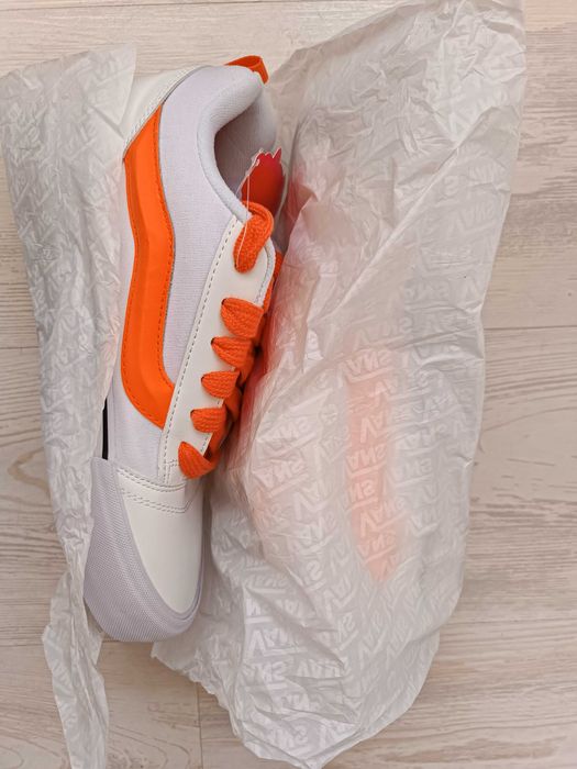 Vans knu skool нови 42-ри номер