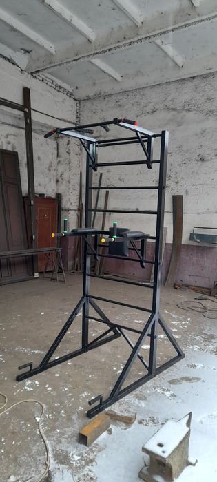 Turnik , brus , press , arjumaniya uchun trenajor