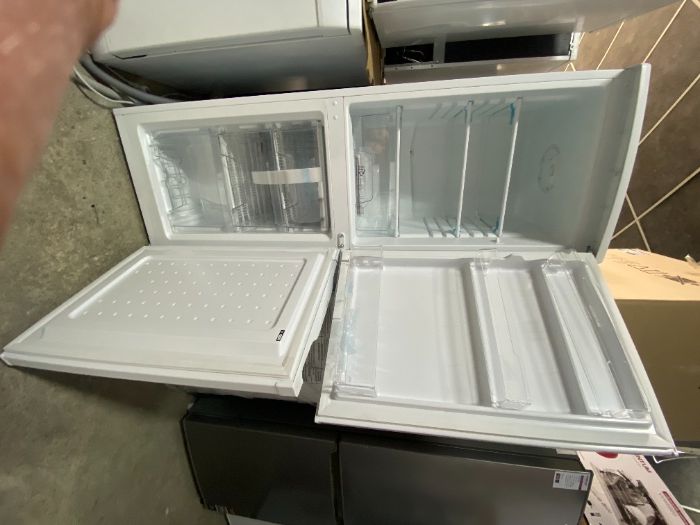 Самостоятелен хладилник-фризер Инвентум KV1530