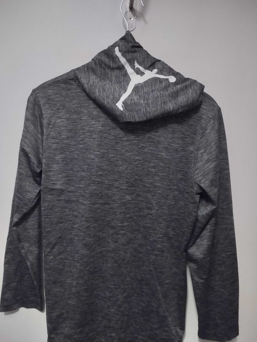 Nike Jordan hoodie детски размер за ръст 152.