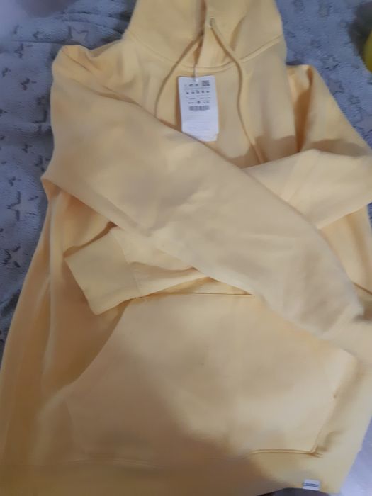 Продам новую толстовку