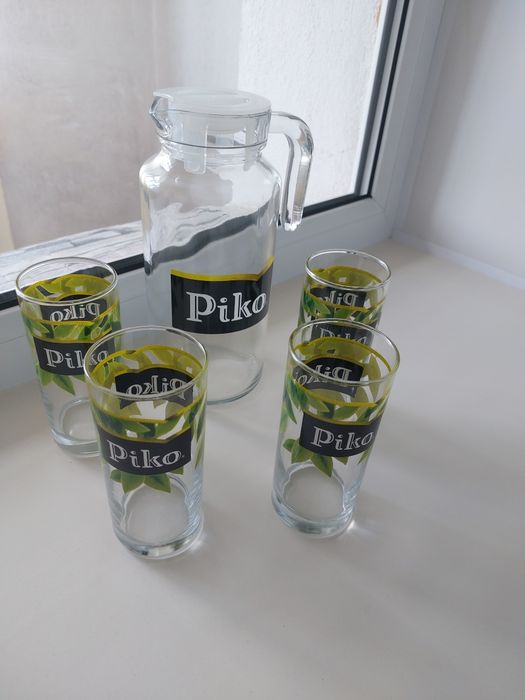 Продам кувшин!Стаканы!Графин!