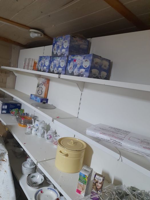 Посуды дёшево ..