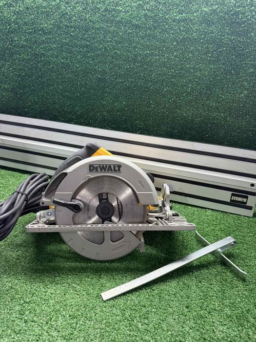 Циркуляр на DeWALT DWE576 - QS с допълнителен лениал