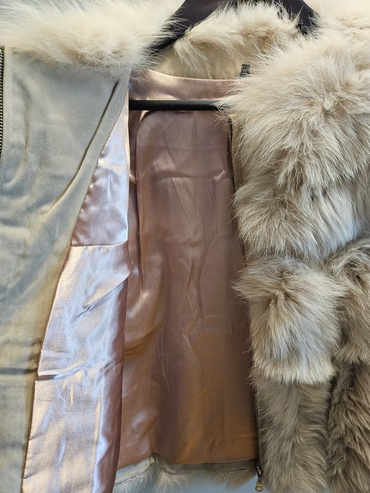 Дамско яке от лисица