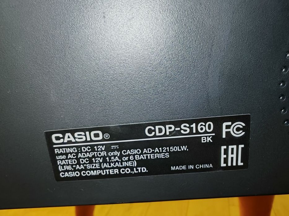 Vând pian digital Casio CDP-S160 Black Set - Pian Digital cu Stativ si Pedalier