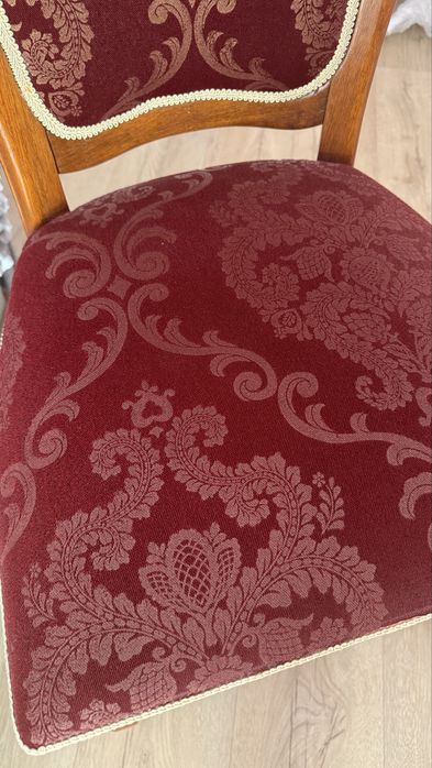 Стулья в гостиную