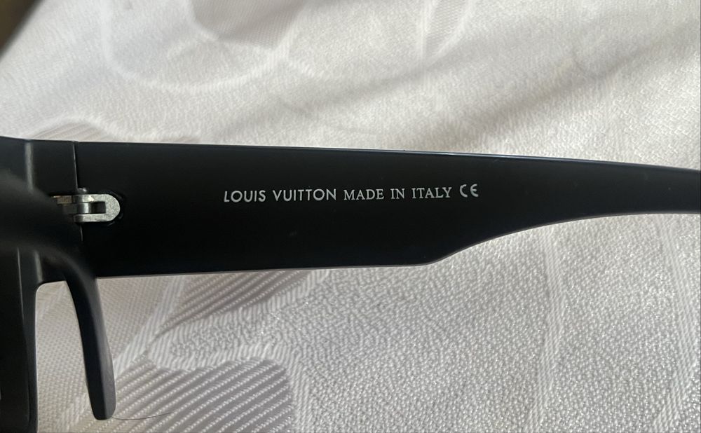Очила Louis Vutton нови са но без калъф/кутия
