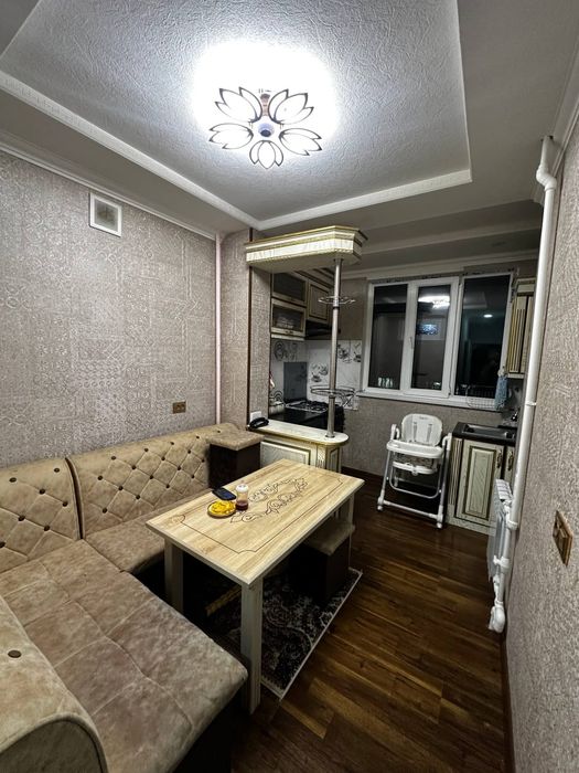 Срочно продается 4-х кв.на Микрорайоне