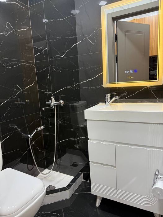 Аренда офис, Piramit Tower 100м2