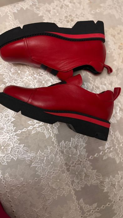 Продаю Новый Обувь 36р