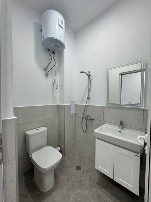 Дава се под наем Офис в Пловдив, Тракия - 55 кв.м за 867 € - Снимка #4