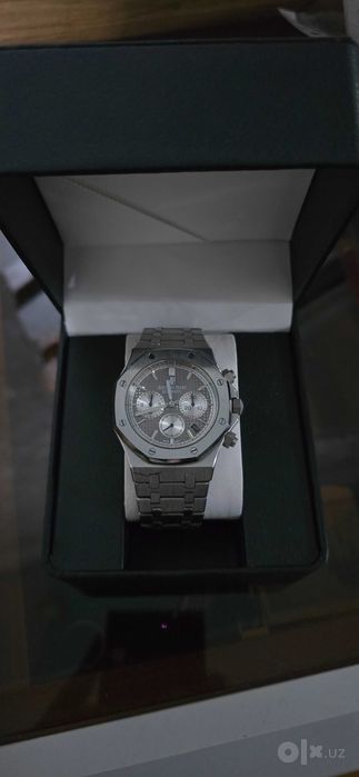 Часы  Audemars Piguet Royal Oak Chronograph
