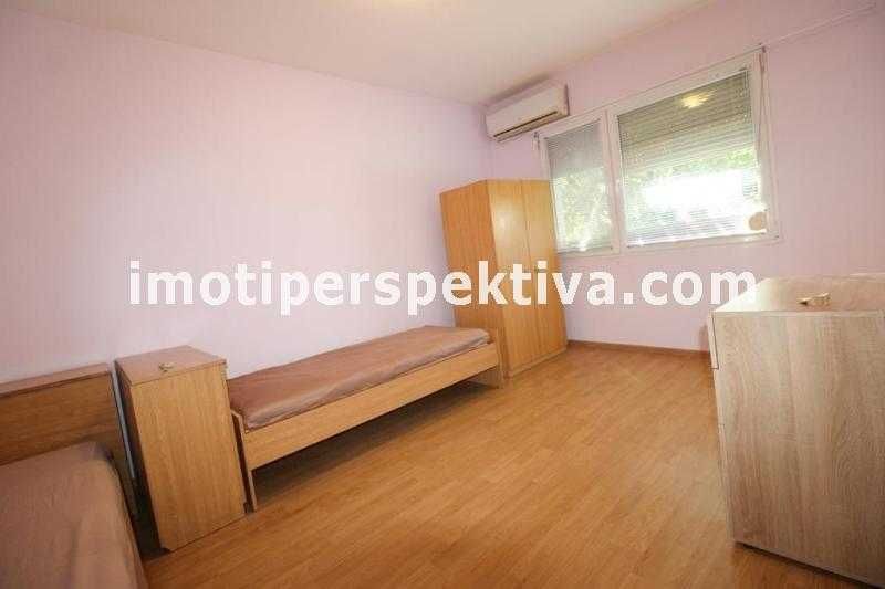 Продава се Тристаен апартамент в Пловдив, Христо Смирненски - 82 кв.м за 1793 €/кв.м - Снимка #4