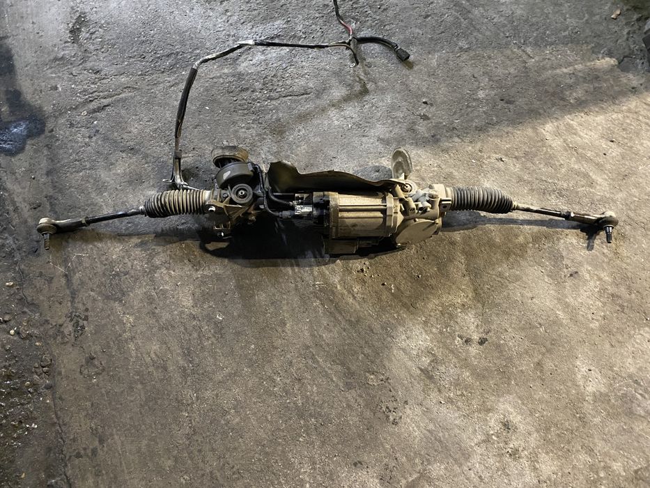 Caseta Directie Electrica Vw Passat B6 Pret 700  lei