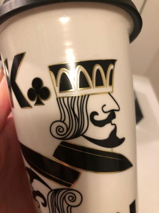 Керамична чаша