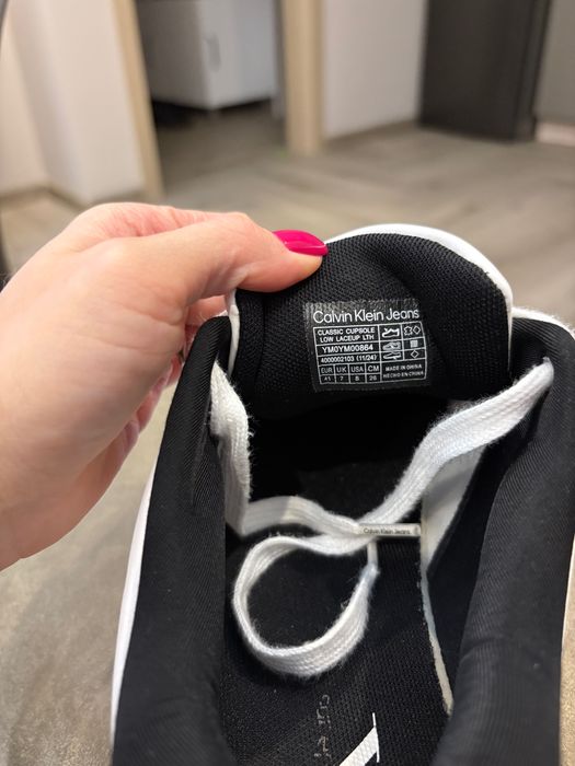 Calvin Klein 41 номер кецове