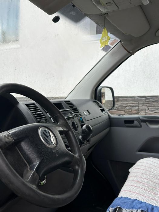 Vând duba t5 recent adusă