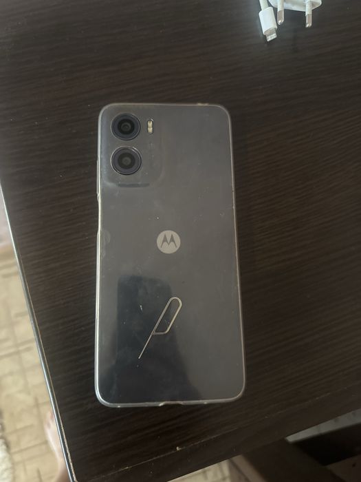 Продам телефон новый