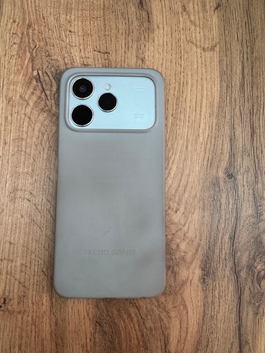 Смартфон TECNO SPARK 40