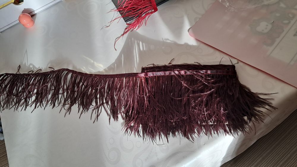 Продам натуральные перья страуса