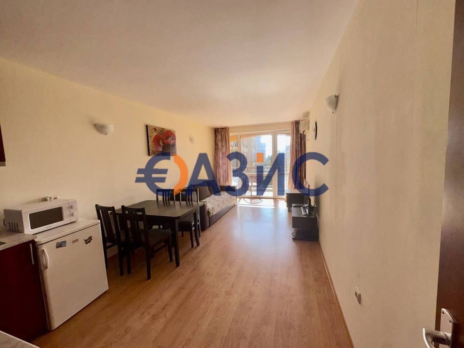 Продава се Двустаен апартамент в Ахелой - 65 кв.м за 556 €/кв.м - Снимка #11