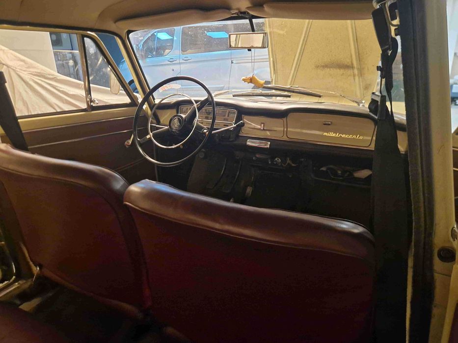 Fiat 1300 1965 vehicul istoric stare frumoasa