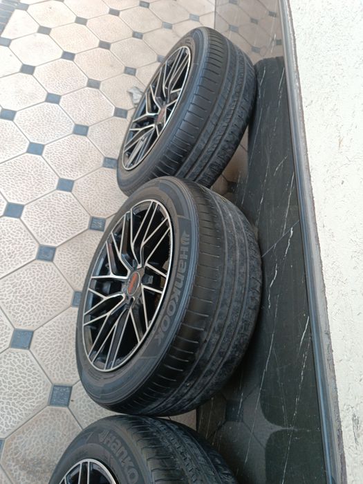 Vossen Diska Balon 185 55 R15  Holati Yaxshi