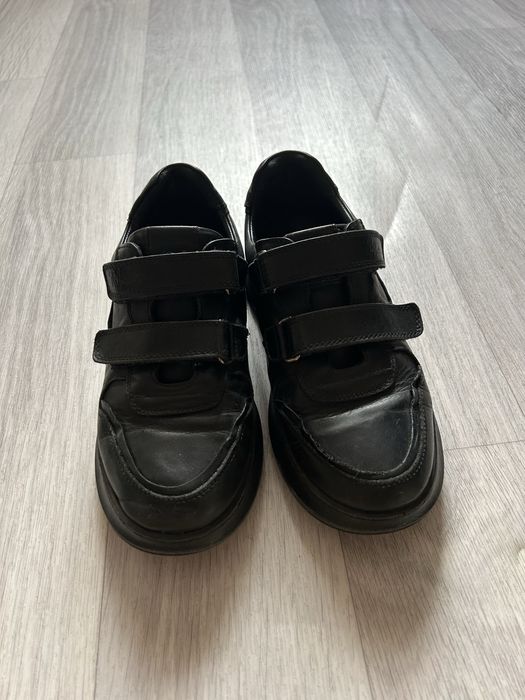 Продам туфли кожанные детские