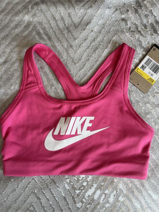 Спортни бюстиета Nike