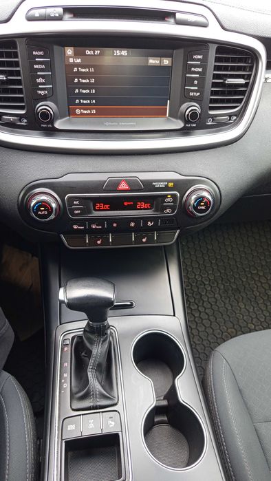 Киа Соренто 2019 Фейс 2.4 бензин 7 места Kia Sorento 4x4 7 mesta benzi