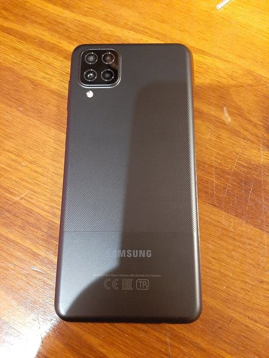Samsung Galaxy A12 продам