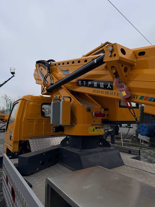 Автовышка 33м Foton Kran